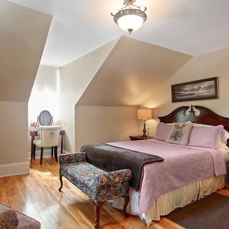 The Dawson House Bed & Breakfast Charlottetown Ngoại thất bức ảnh