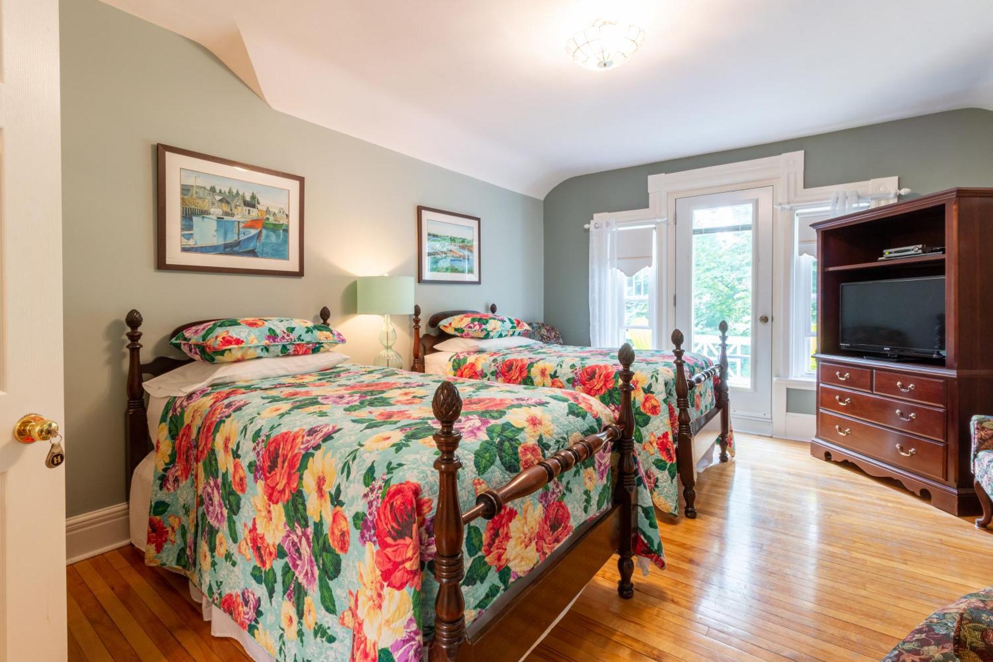 The Dawson House Bed & Breakfast Charlottetown Ngoại thất bức ảnh