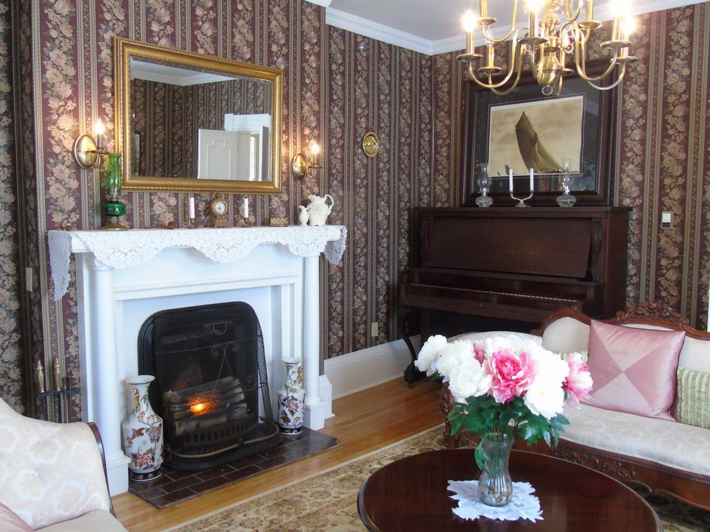 The Dawson House Bed & Breakfast Charlottetown Ngoại thất bức ảnh