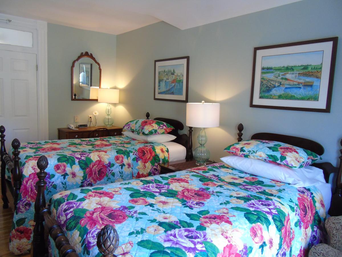 The Dawson House Bed & Breakfast Charlottetown Ngoại thất bức ảnh